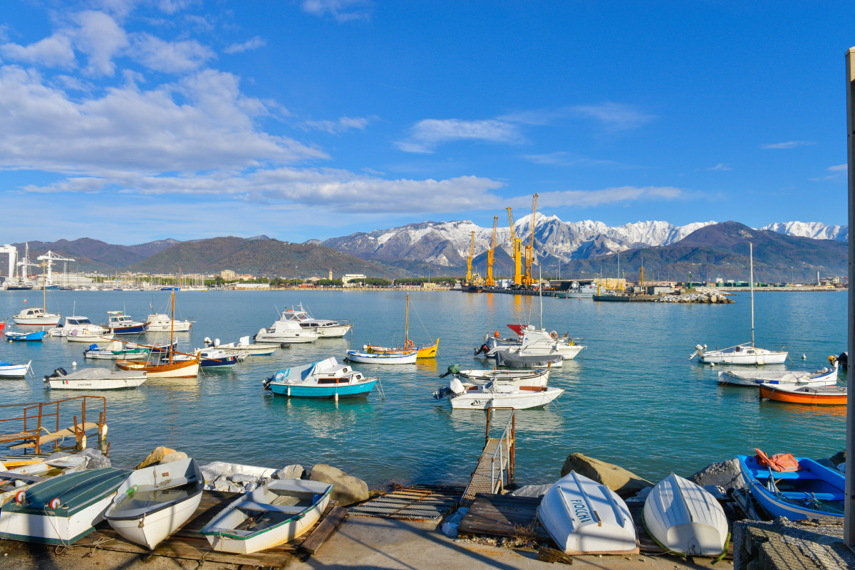 Escort  Marina di Carrara